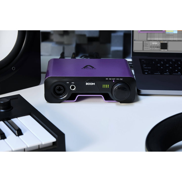 Apogee Boom