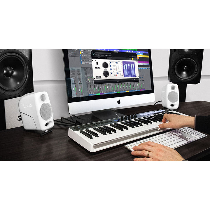 IK Multimedia iLoud Micro Monitors