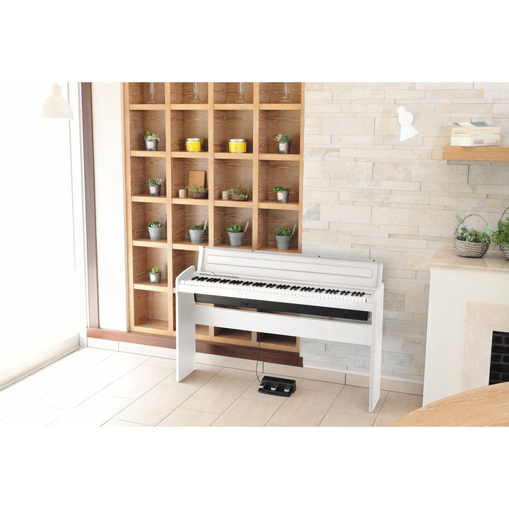 Korg LP-180