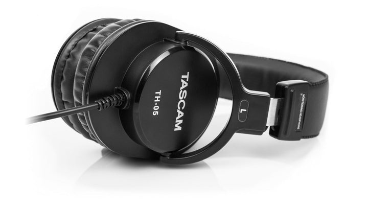 Tascam TH-05 Monitoring Headphones