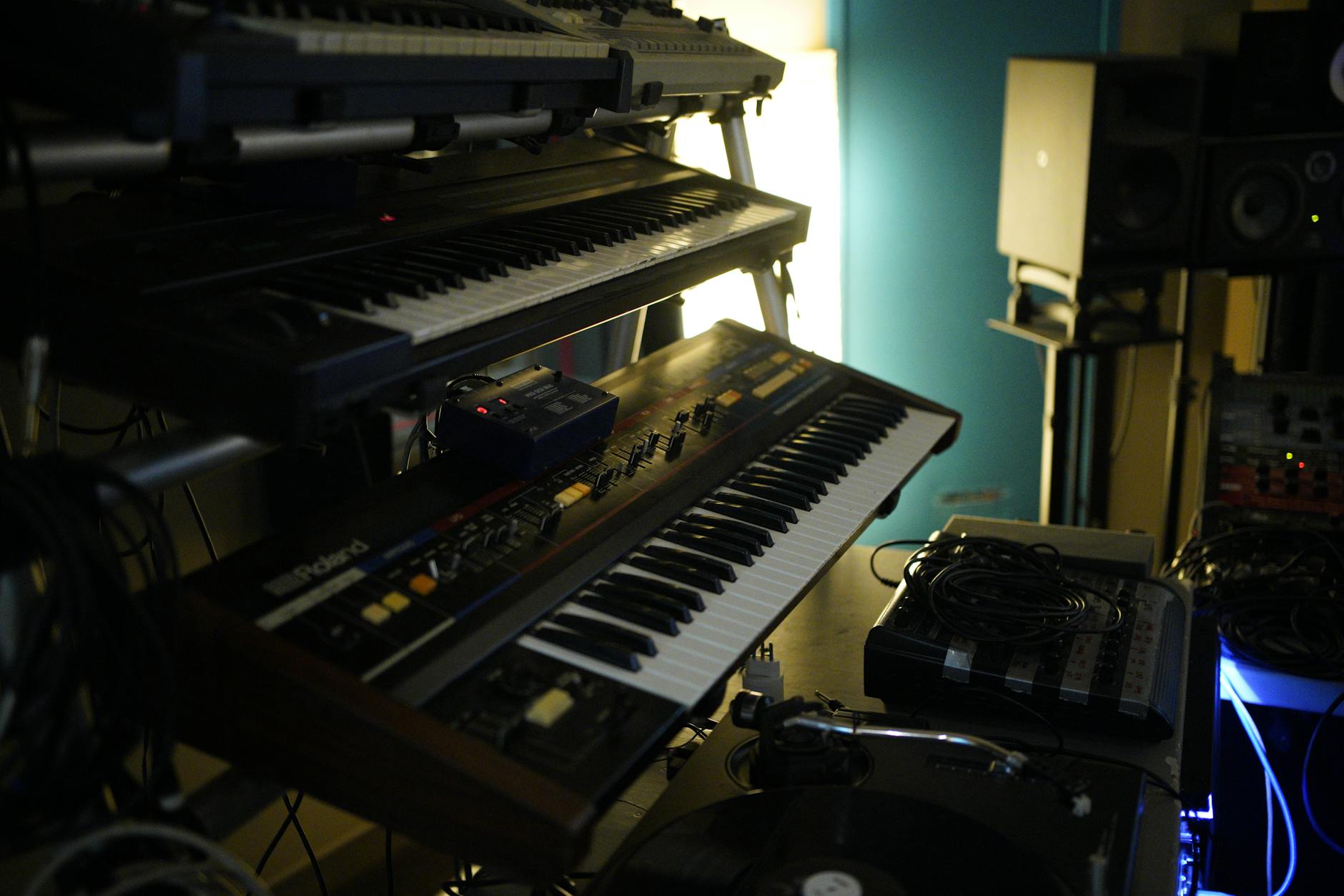 Top Digital Synthesizers Compared 2026