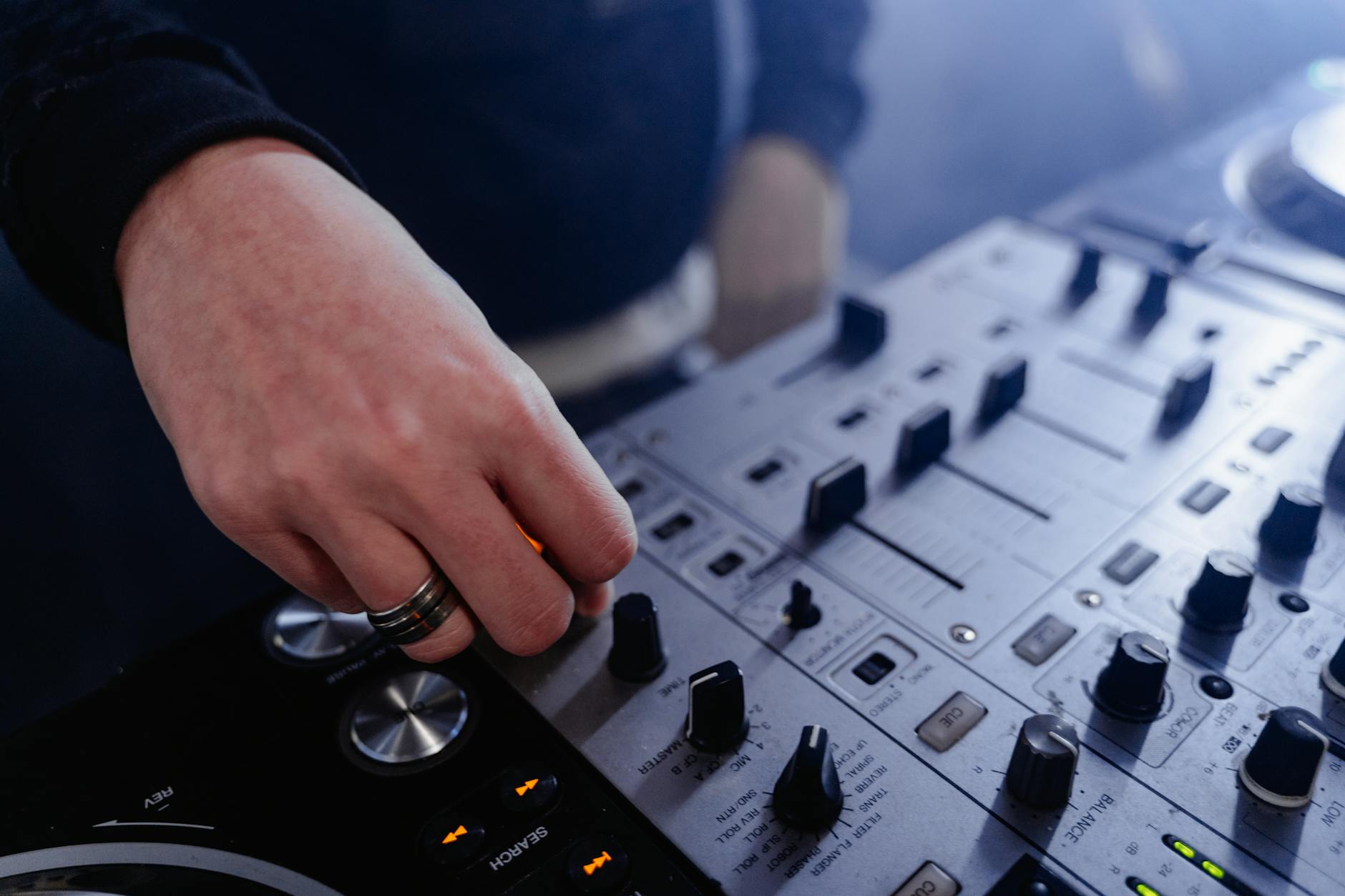 Best DJ Controllers Under 300 in Canada 2026