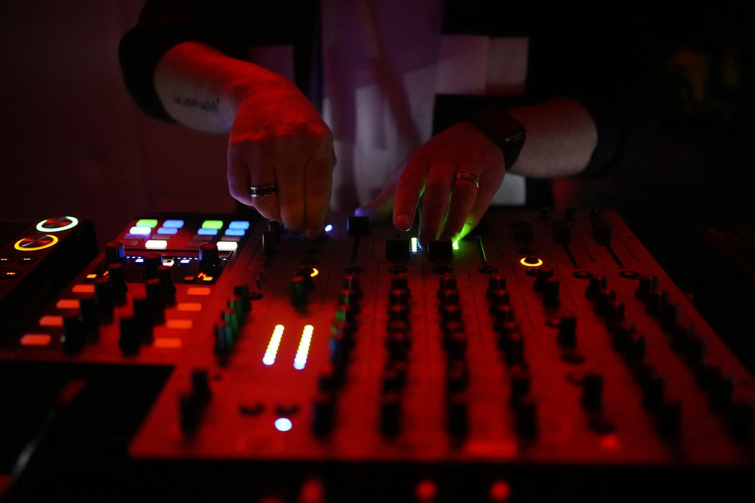Best DJ Mixers Under $1,000 in Canada 2026