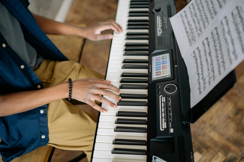 Best Electric Pianos Under 500 in Canada 2026
