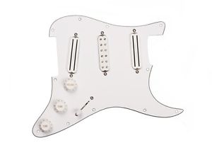 Seymour Duncan Seymour Duncan Dave Murray Loaded Strat Pickguard (White)