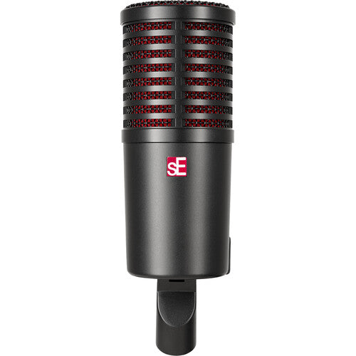 SE Electronics DYNACASTER Dynamic Broadcast Microphone – three-quarter right view