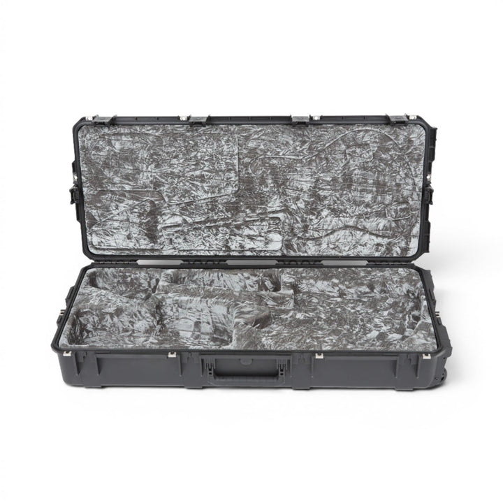 SKB SKB iSeries 4217-62 Waterproof Jaguar / Jazzmaster Guitar Flight Case (Black) - Guitar Stands
