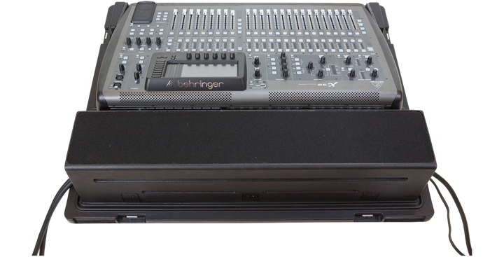 SKB SKB 1RMX32-DHW rSeries Behringer X32 Mixer Case w/ wheels (Black, Pre-Cut Foam) - Cases & Transport Accessories