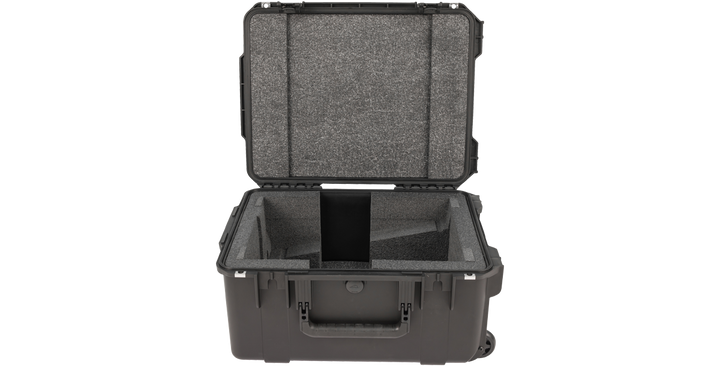 SKB SKB iSeries 2015-10 Yamaha DM3 Mixer Case (Black, Pre-Cut Foam) - Cases & Transport Accessories