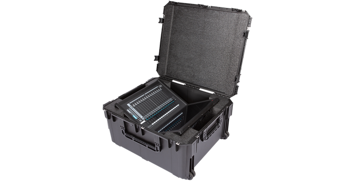 SKB SKB iSeries 3026-15 Waves LV1 Classic Case (Black, Pre-Cut Foam) - Console Cases
