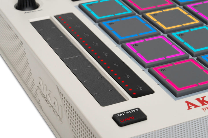 Akai Akai MPC Live III Standalone Music Production Center (Limited Retro Edition)