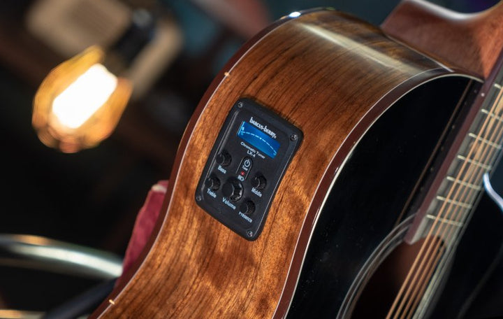 Washburn Bella Tono Vite S9V Studio Cutaway Acoustic-Electric Guitar (Gloss Charcoal Burst)
