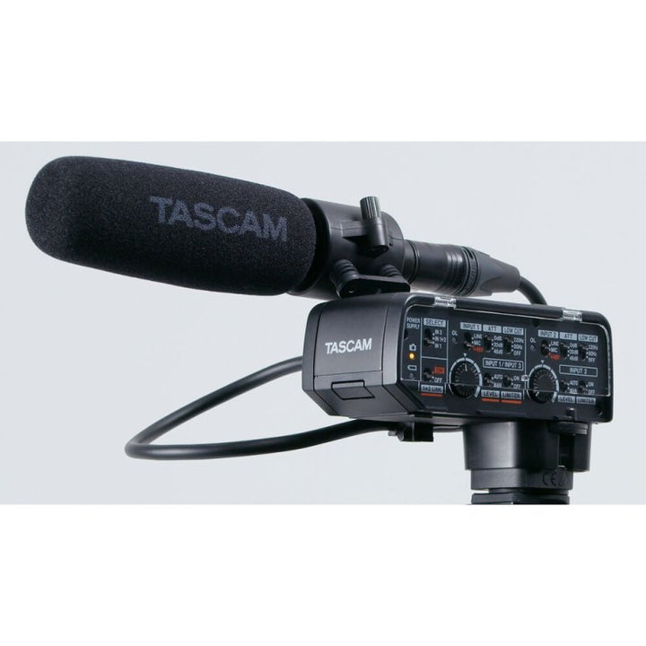 Tascam CA-XLR2D-AN