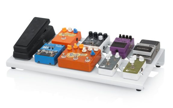 Gator Gator GPB-BAK-WH Large Aluminum Pedal Board with Carry Bag, White Finish