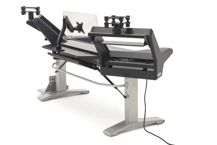 Argosy Halo KE Ultimate,2Shelves,160 Spkr Platforms,KybdTray,D8 Mon. Arm,CPU Shelf,w/Black Top&Silver Legs