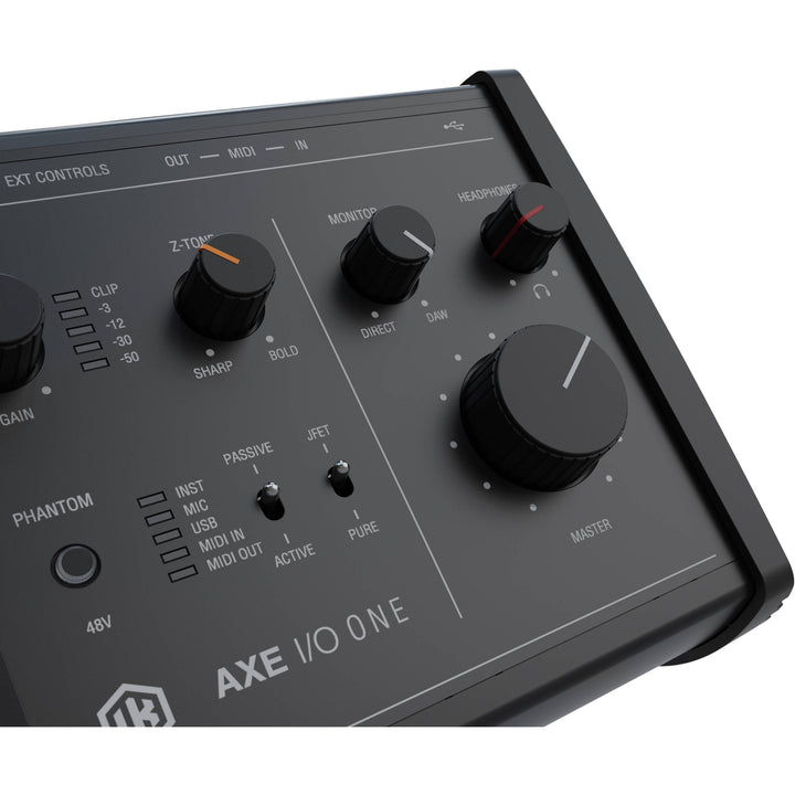 IK Multimedia AXE I/O One