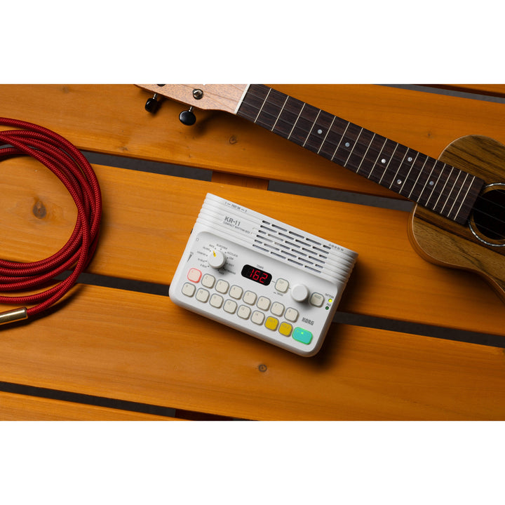 Korg KR-11
