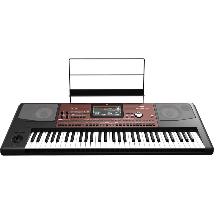 Korg Pa700