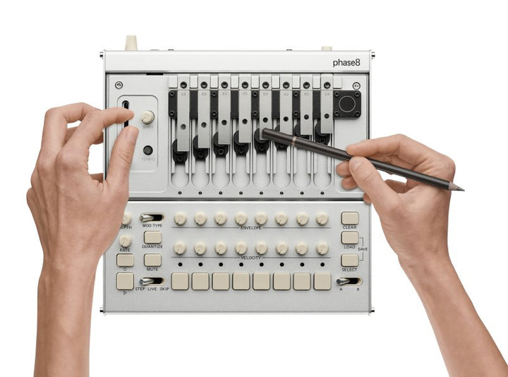Korg Korg Phase8 8-Voice Acoustic Synthesizer