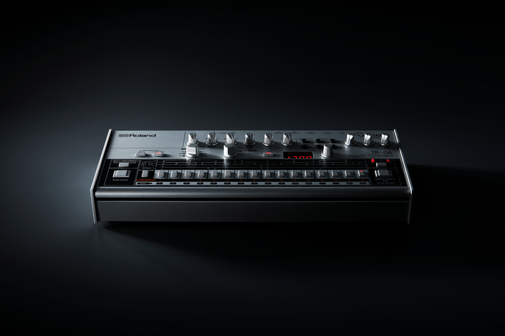 Roland TR-06
