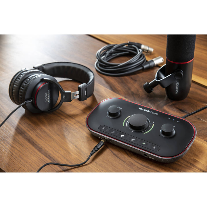 Focusrite Vocaster Two Studio