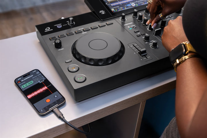 AlphaTheta XDJ-AN - lifestyle 35