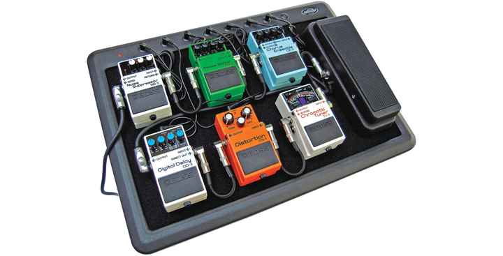 SKB SKB 1SKB-PS-8 Powered Pedalboard (Black) - Pedal Boards