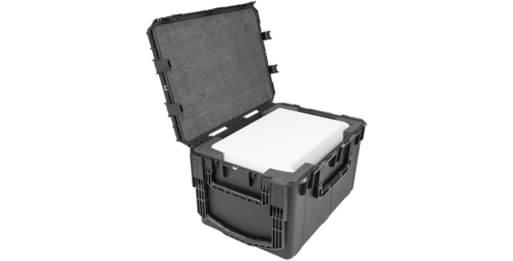 SKB SKB iSeries 3021-18 QSC KC12S Case (Black, Pre-Cut Foam) - Speaker Cases