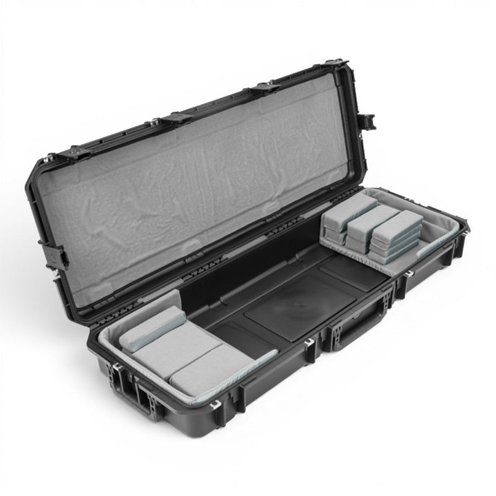 SKB SKB iSeries 4214-5 Narrow 61-note Keyboard Case (Black / Padded Liner) - Keyboard & Synthesizer Stands