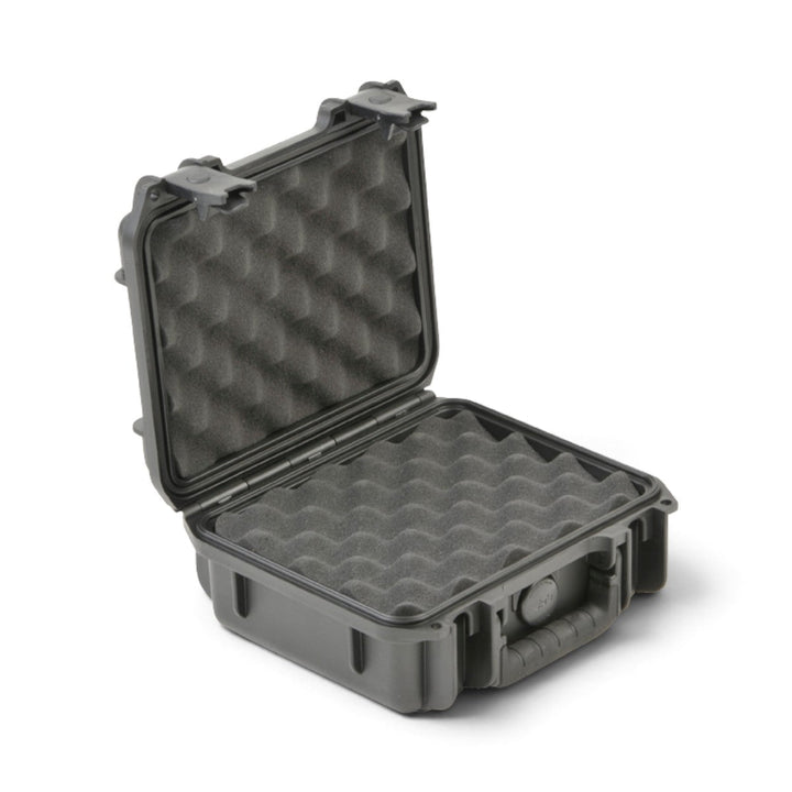 SKB SKB iSeries 0907-4 Case (Black, Cubed Foam) - Cases & Transport Accessories